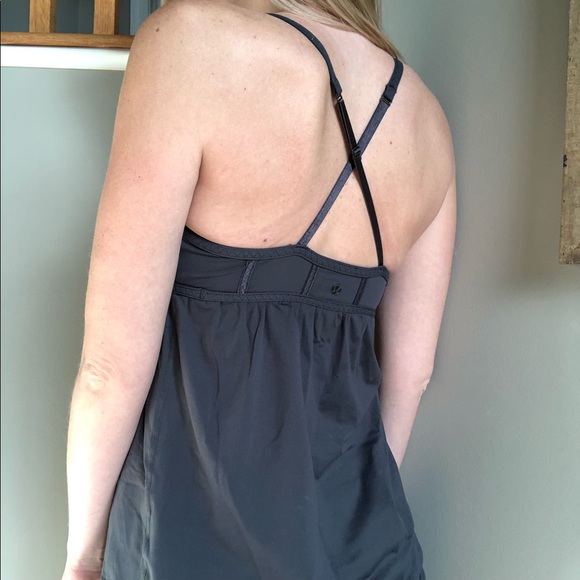 Lululemon Cross-back V-neck Workout Top - Picture 3 of 8
